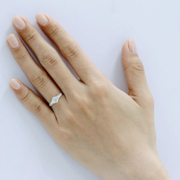Nhẫn cầu hôn My Violet