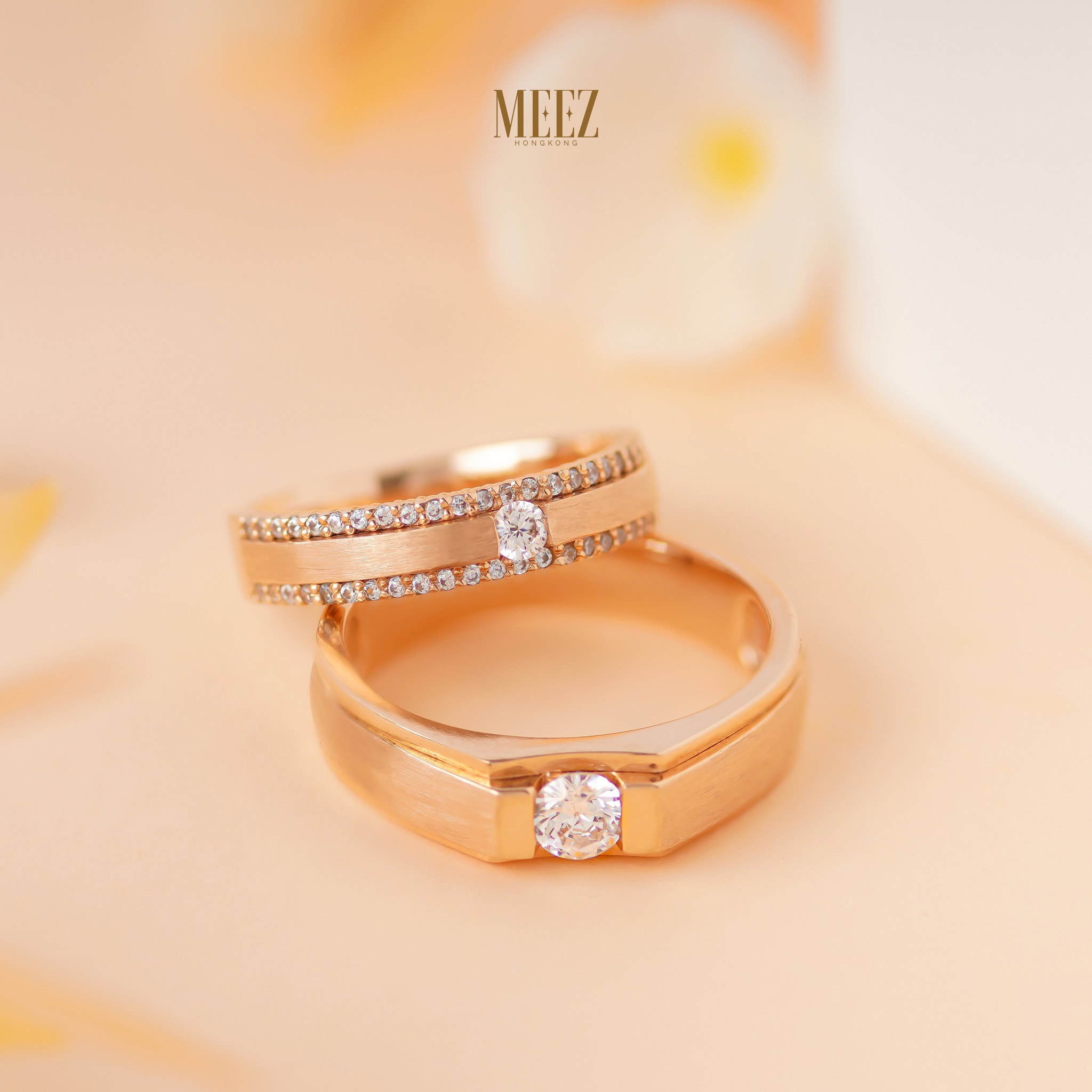 Nhẫn cặp tình nhân vàng 18k biểu tượng của tình yêu vĩnh cửu