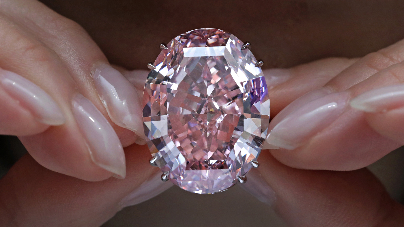 Nhẫn Pink Star