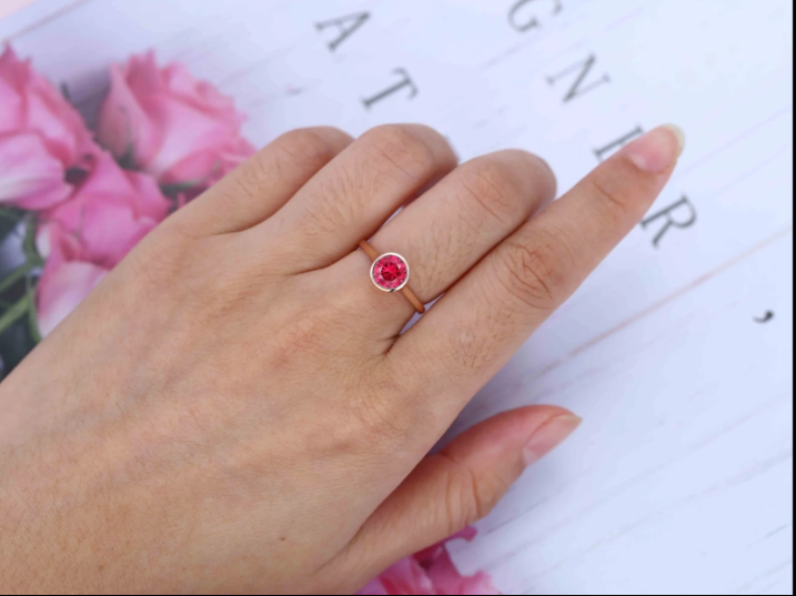Nhẫn ruby nữ biểu tượng của tình yêu, sự mạnh mẽ và quyền lực