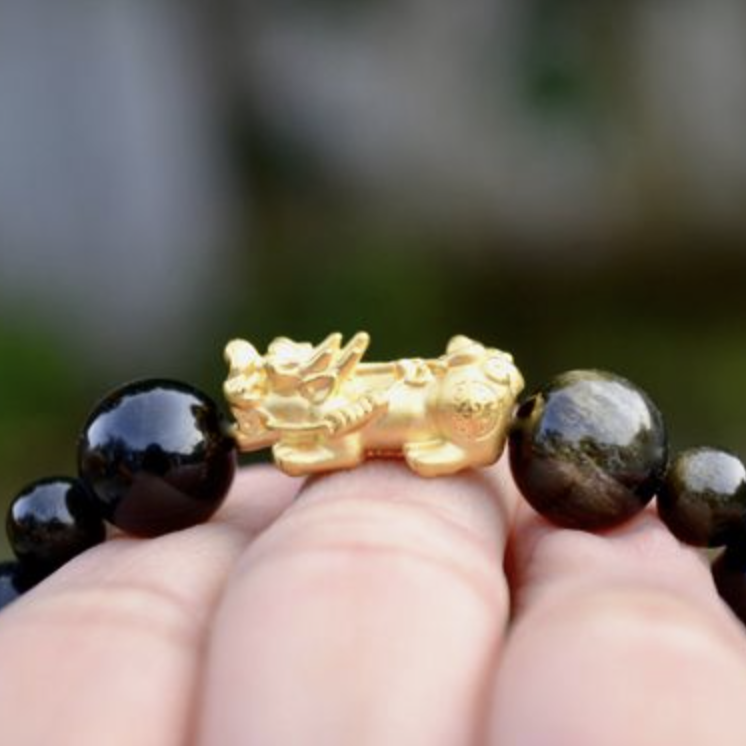 Vì sao charm tỳ hưu vàng 24K được ưa chuộng trong phong thủy?