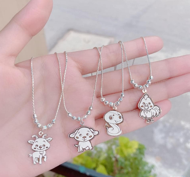 Dây chuyền 12 con giáp mang đến sự bình an và may mắn trong cuộc sống