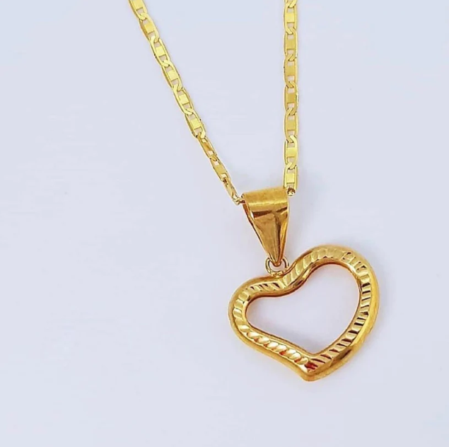 Dây chuyền vàng 18k cho bé gái sự quan tâm của cha mẹ đối với con 1