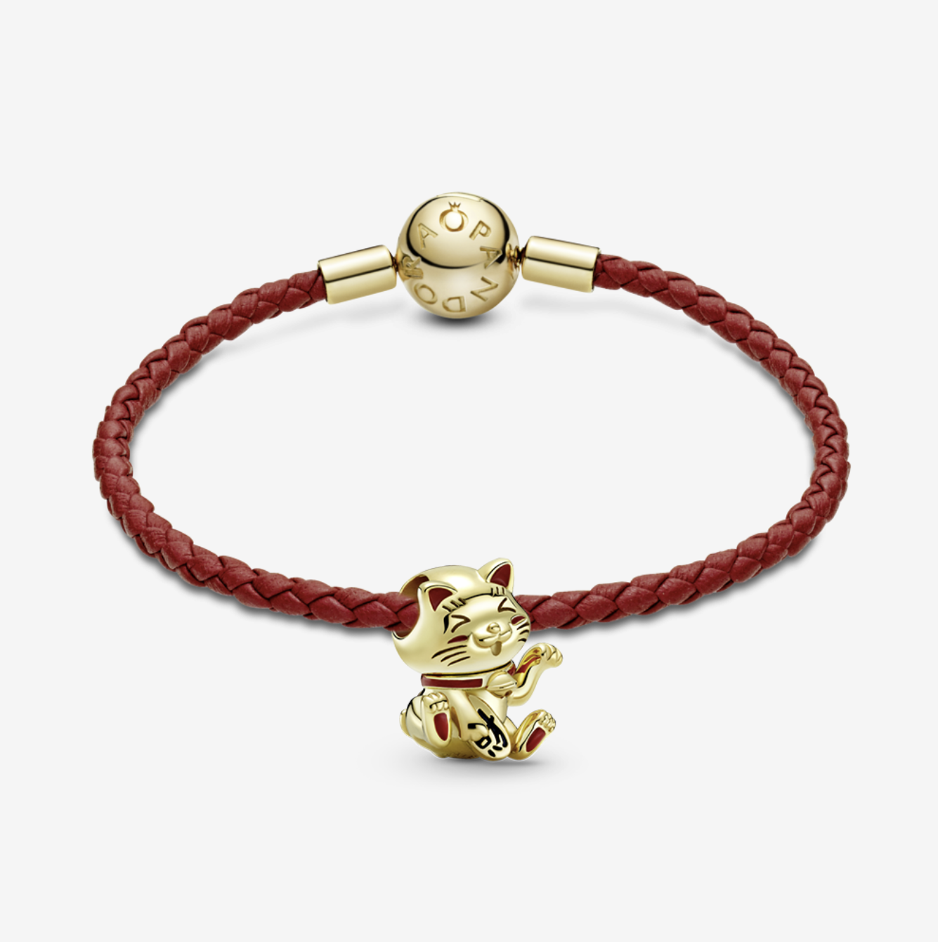 Dây đeo charm vàng: phụ kiện hoàn hảo tôn vinh vẻ đẹp và cá tính