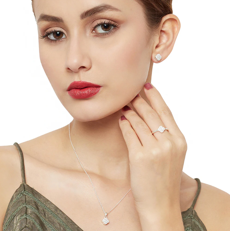 Gợi ý 10 cửa hàng trang sức bạc ở Hà Nội được yêu thích nhất