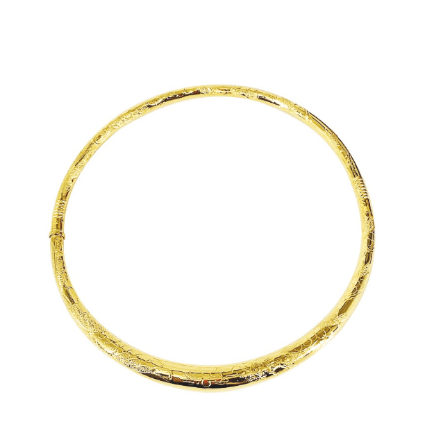 Kiềng cổ vàng 18k 1 chỉ tôn lên vẻ đẹp dịu dàng và thanh lịch