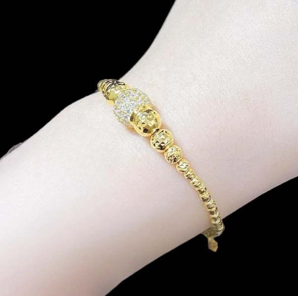 Lắc bi vàng 10k biểu tượng của sự sang trọng và đẳng cấp