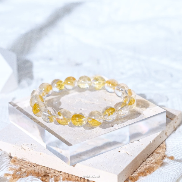 Lắc tay pha lê vàng 18k biểu tượng của sự sang trọng và đẳng cấp 1