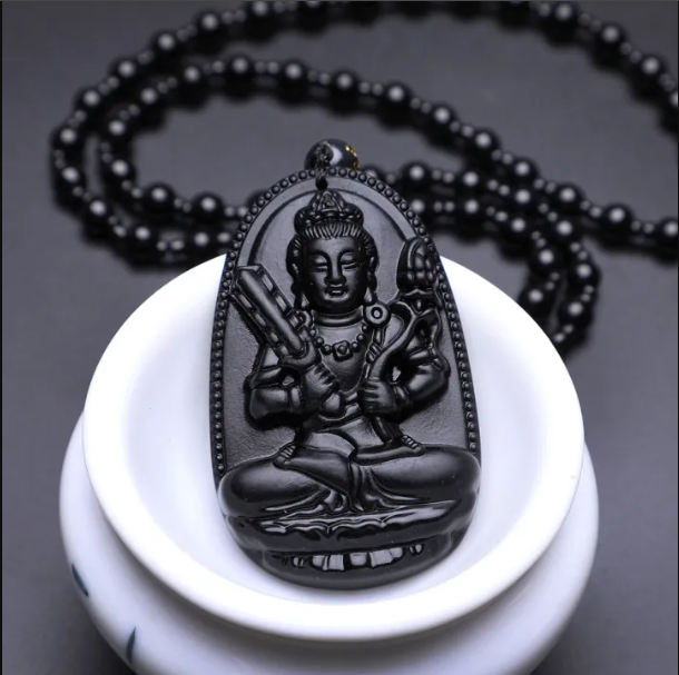 Mặt dây chuyền hư không tạng bồ tát mang trong mình những thông điệp về hòa bình, lòng nhân ái và trí tuệ 1