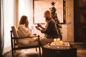 Cầu hôn dịp Giáng Sinh: Bí quyết chọn nhẫn hoàn hảo khiến nàng gật đầu ngay