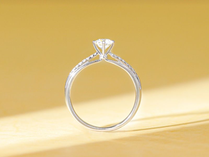 How far in advance should you prepare an engagement ring