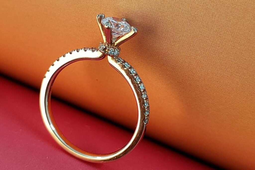 How many millimeters is a 1-carat diamond